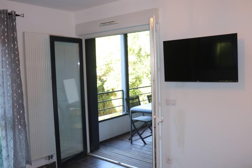 Les Cedres -Tram A 50 Metres, Bordeaux A 5 Minutes, Parking Apartment Cenon Luaran gambar