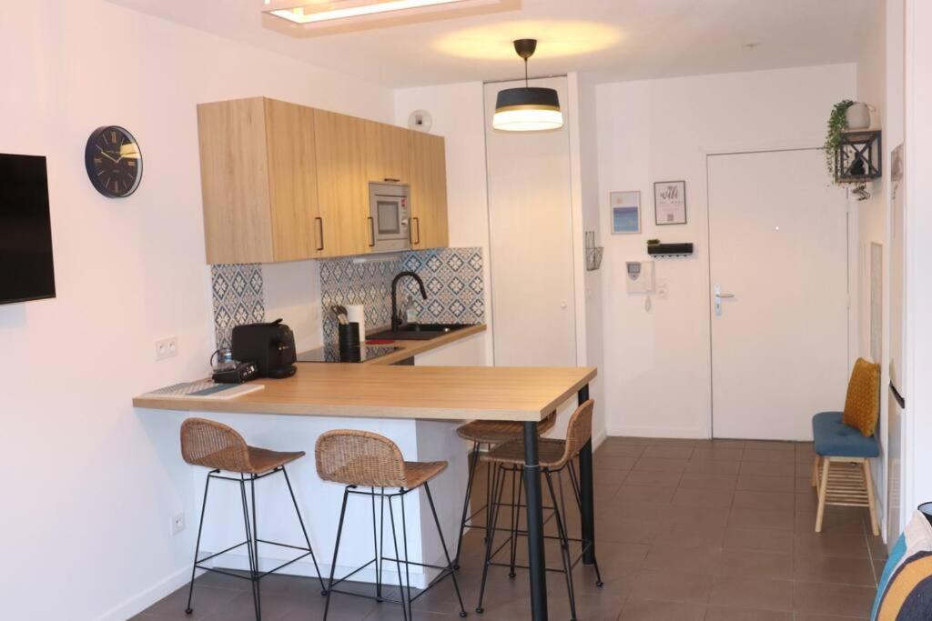 Les Cedres -Tram A 50 Metres, Bordeaux A 5 Minutes, Parking Apartment Cenon Luaran gambar